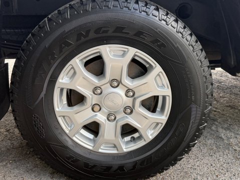 Ford Ranger XLT ECOBLUE 17