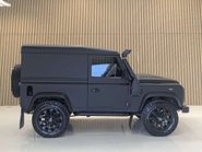 Land Rover Defender 2.2 Defender 90 Hard Top TD 4WD 5dr 13