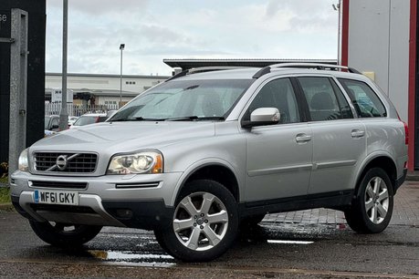 Volvo XC90 2.4 D5 SE SUV 5dr Diesel Geartronic AWD (219 g/km, 200 bhp) 6