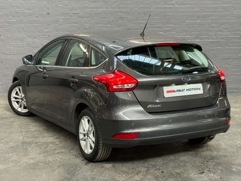 Ford Focus 1.6 Focus Zetec Auto 5dr 16