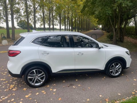 MG HS 1.5 T-GDI Exclusive DCT Euro 6 (s/s) 5dr 42