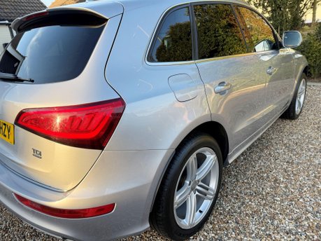 Audi Q5 2.0 TDI S line Plus S Tronic quattro Euro 5 (s/s) 5dr 10