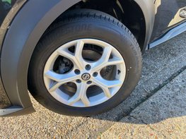 Nissan Juke 1.0 Juke Acenta DiG-T 5dr 3