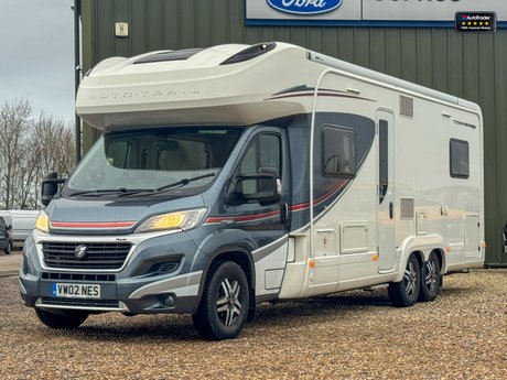Auto-Trail Comanche Frontier|4 Berth|2 Belts|AUTO|Rear Single Beds|Hab