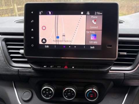 Renault Trafic SL28 SPORT DCI 17