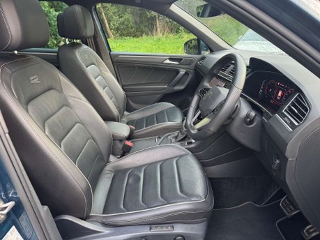 Volkswagen Tiguan 2.0 Tiguan R-Line TDI Semi-Auto 5dr 17