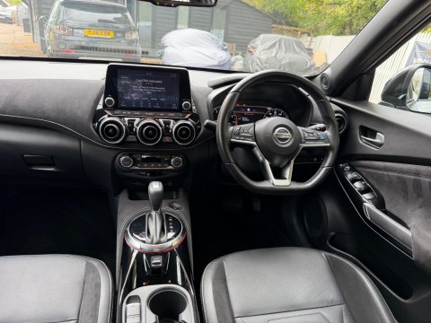 Nissan Juke 1.0 DIG-T Tekna+ DCT Auto Euro 6 (s/s) 5dr 26