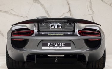 Porsche 918 Spyder 4