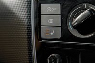 Volkswagen Up R-LINE 31