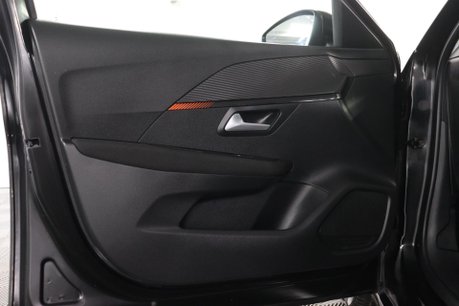 Peugeot 208 PURETECH ACTIVE PREMIUM S/S 43