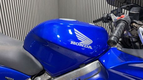 Honda VFR 2000 FUEL INJECTED NON VTEC ONLY 27K 1 OWNER PROJECT BIKE 800CC 17