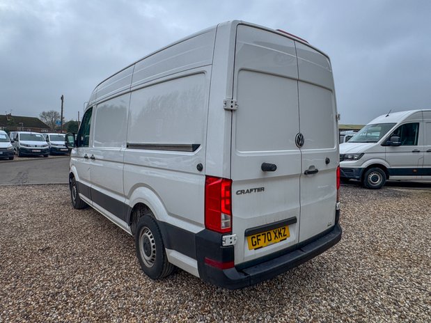 Volkswagen Crafter MWB L2H2 High Roof Trendline Cr35 Air Con EURO 6* 10