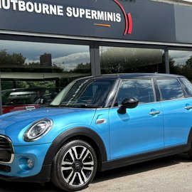 Mini Hatch Cooper 1.5 Petrol Chili 5 door + UPGRADE ALLOYS - DAB VISUAL BOOST AUDIO 