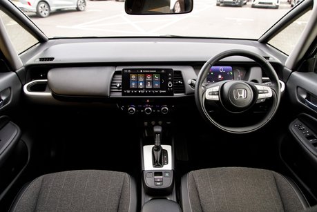 Honda Jazz I-MMD EX