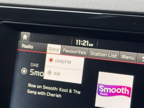 Kia Niro 1.6h GDi 2 DCT Euro 6 (s/s) 5dr 21