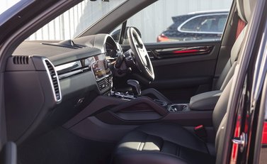 Porsche Cayenne S 17