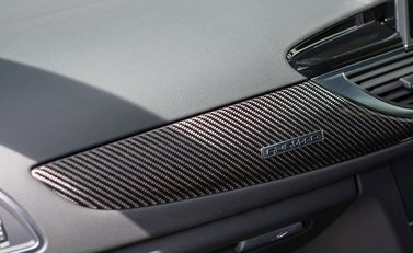 Audi RS6 Avant Performance 21