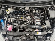 Toyota Yaris 1.5 Yaris Design HEV CVT 5dr 33