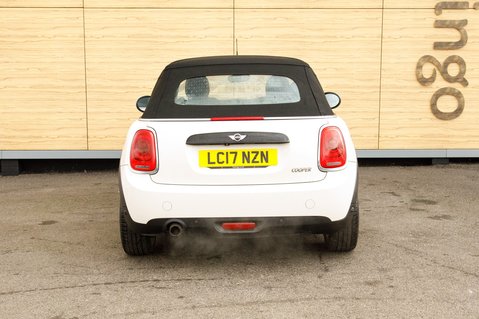 Mini Convertible COOPER 6