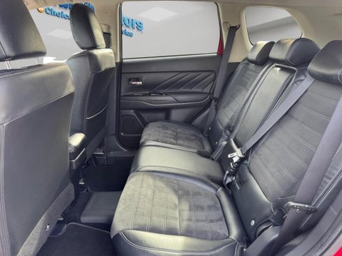 Mitsubishi Outlander 2.0h 12kWh Juro CVT 4WD Euro 6 (s/s) 5dr 34