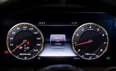 Mercedes-Benz E Class E63 S Premium Plus 12