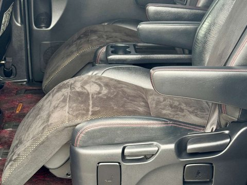 Toyota Vellfire 2.4+GOLDEN EYES+GRADE 4B+FRESH IMPORT+ 67