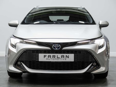 Toyota Corolla 1.8 VVT-h Design Touring Sports 5dr Petrol Hybrid CVT Euro 6 (s/s) (122 ps) 13