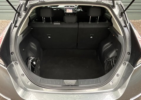 Nissan LEAF N-CONNECTA 20