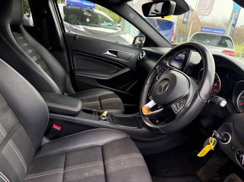 Mercedes-Benz A Class 1.5 A180d Sport Edition 7G-DCT Euro 6 (s/s) 5dr 14