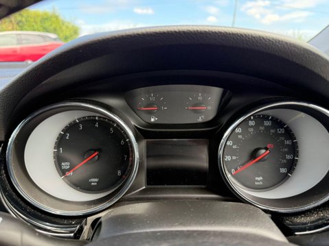 Vauxhall Astra 1.4i Turbo Griffin Hatchback 5dr Petrol Manual Euro 6 (s/s) (150 ps) 18