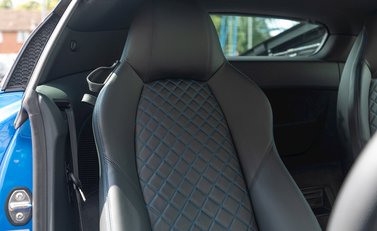 Audi R8 V10 Plus 13