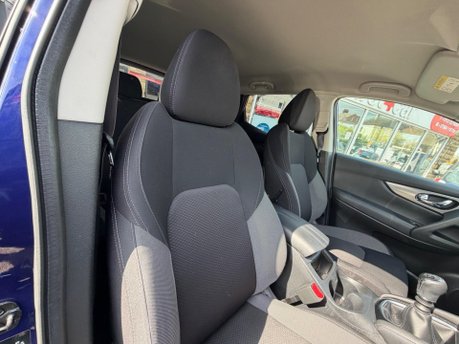 Nissan Qashqai DIG-T N-CONNECTA 11