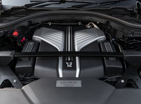 Rolls-Royce Cullinan 34