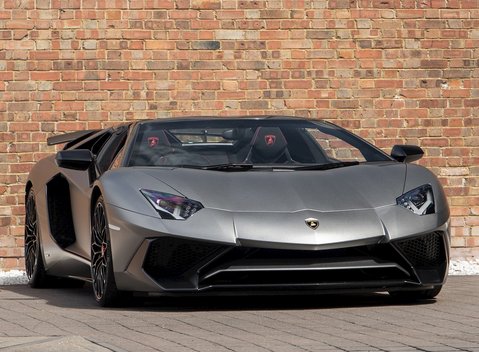 Lamborghini Aventador SV LP 750-4 Roadster 1