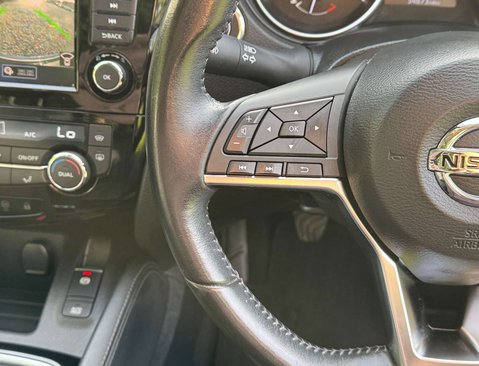 Nissan Qashqai 1.3 Qashqai Tekna DiG-T 5dr 21