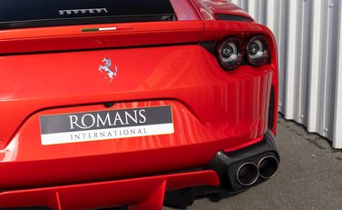 Ferrari 812 Superfast 22