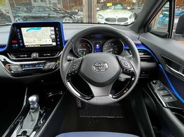 Toyota C-HR 1.8 C-HR-Dynamic HEV CVT 5dr 19