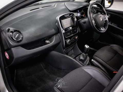 Renault Clio 0.9 Clio GT Line TCe 5dr 24
