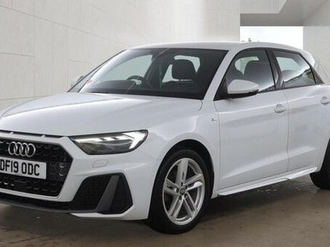Audi A1 1.0 TFSI 30 S line Sportback S Tronic Euro 6 (s/s) 5dr 3