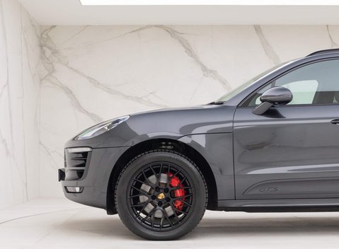 Porsche Macan GTS PDK 26