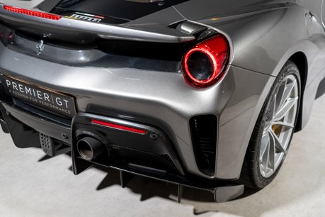 Ferrari 488 Pista WARRANTY. HISTORIC PAINTWORK. CARBON FIBRE INT & EXT. LIFT. CARPLAY. 40