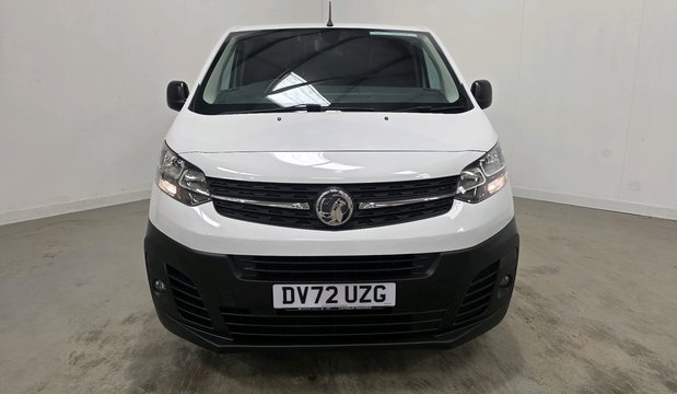 Vauxhall Vivaro Vauxhall Vivaro L2 Diesel 2900 1.5d 100ps Dynamic H1 Van 