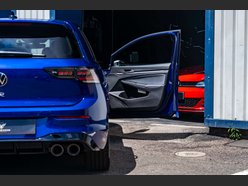 Volkswagen Golf 2.0 Golf R TSi 4Motion Semi-Auto 4WD 5dr 8