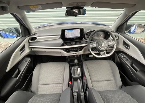 Suzuki Swift Motion 1.2 Mild Hybrid CVT 17