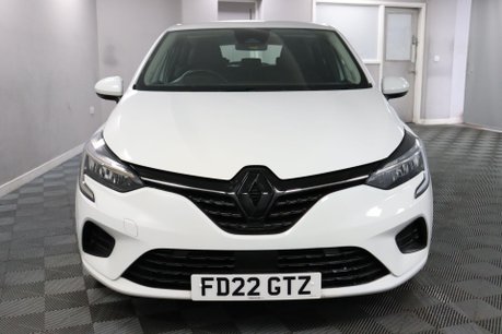 Renault Clio ICONIC EDITION TCE 2