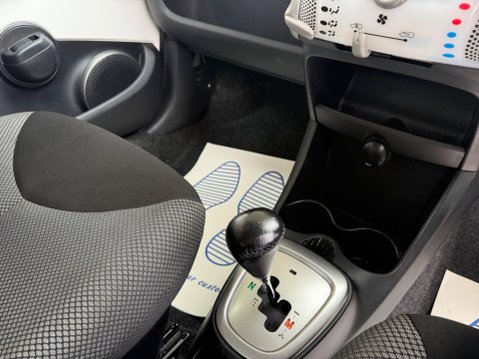 Toyota Aygo 1.0 VVT-i Move MultiMode Euro 5 5dr 14