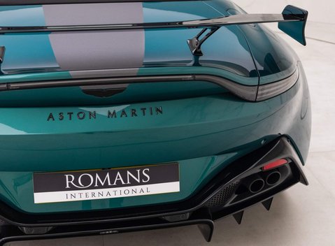 Aston Martin Vantage F1 Edition Roadster 25