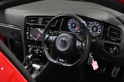 Volkswagen Golf R TSI 4MOTION DSG 59