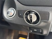 Mercedes-Benz CLA Class 2.1 CLA 220 WhiteArt D Auto 5dr 44