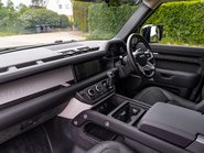 Land Rover Defender P400e XS Edition 8